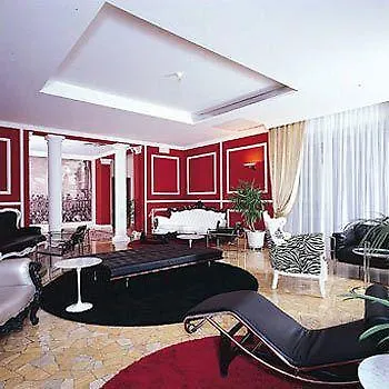 Hotel Luna